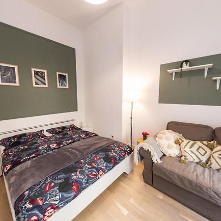 Wenceslas Square Apartment براغ المظهر الخارجي الصورة