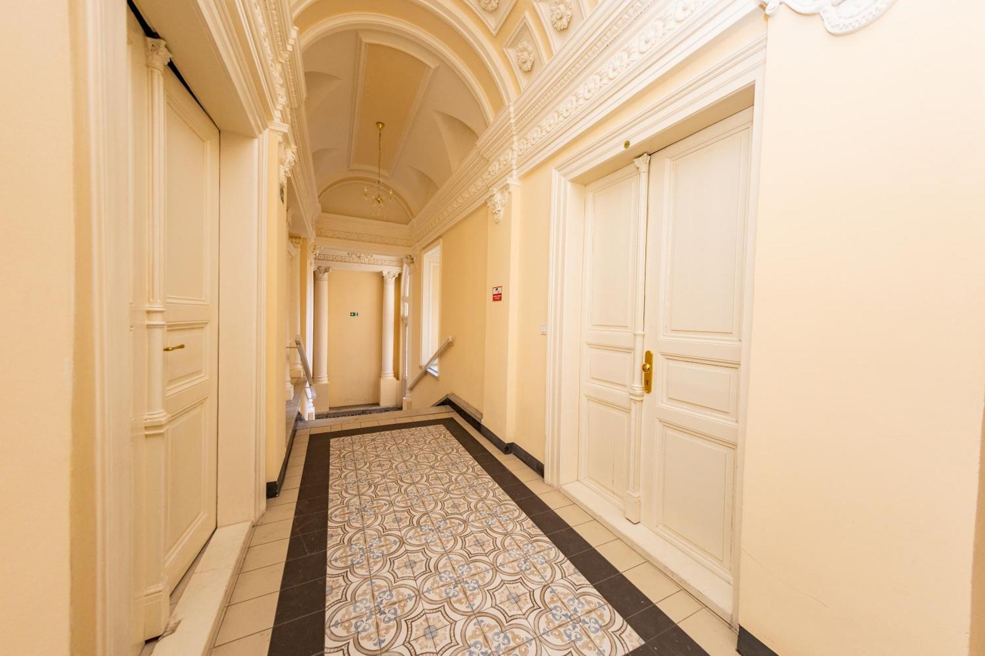 Wenceslas Square Apartment براغ المظهر الخارجي الصورة