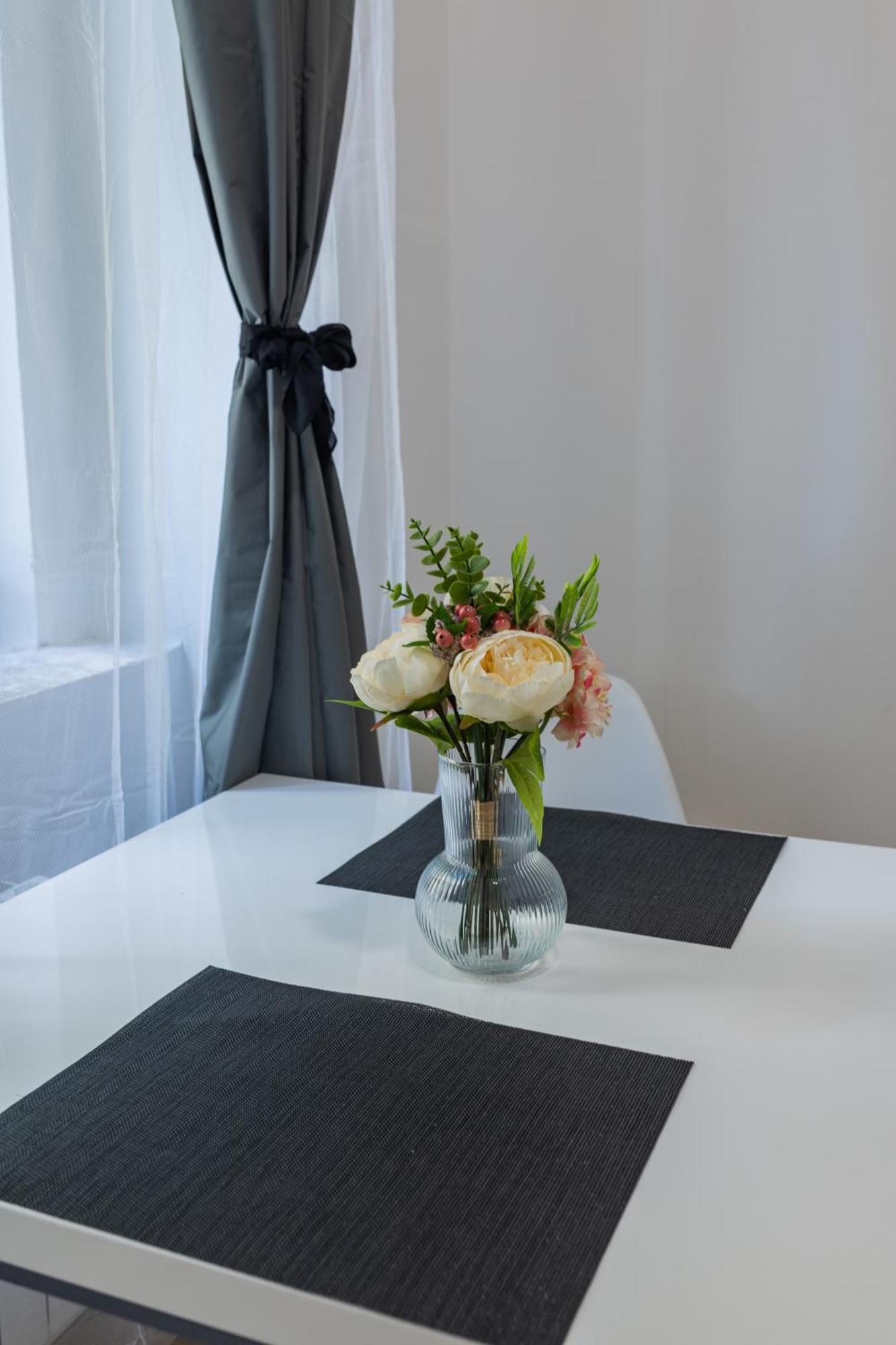 Wenceslas Square Apartment براغ المظهر الخارجي الصورة